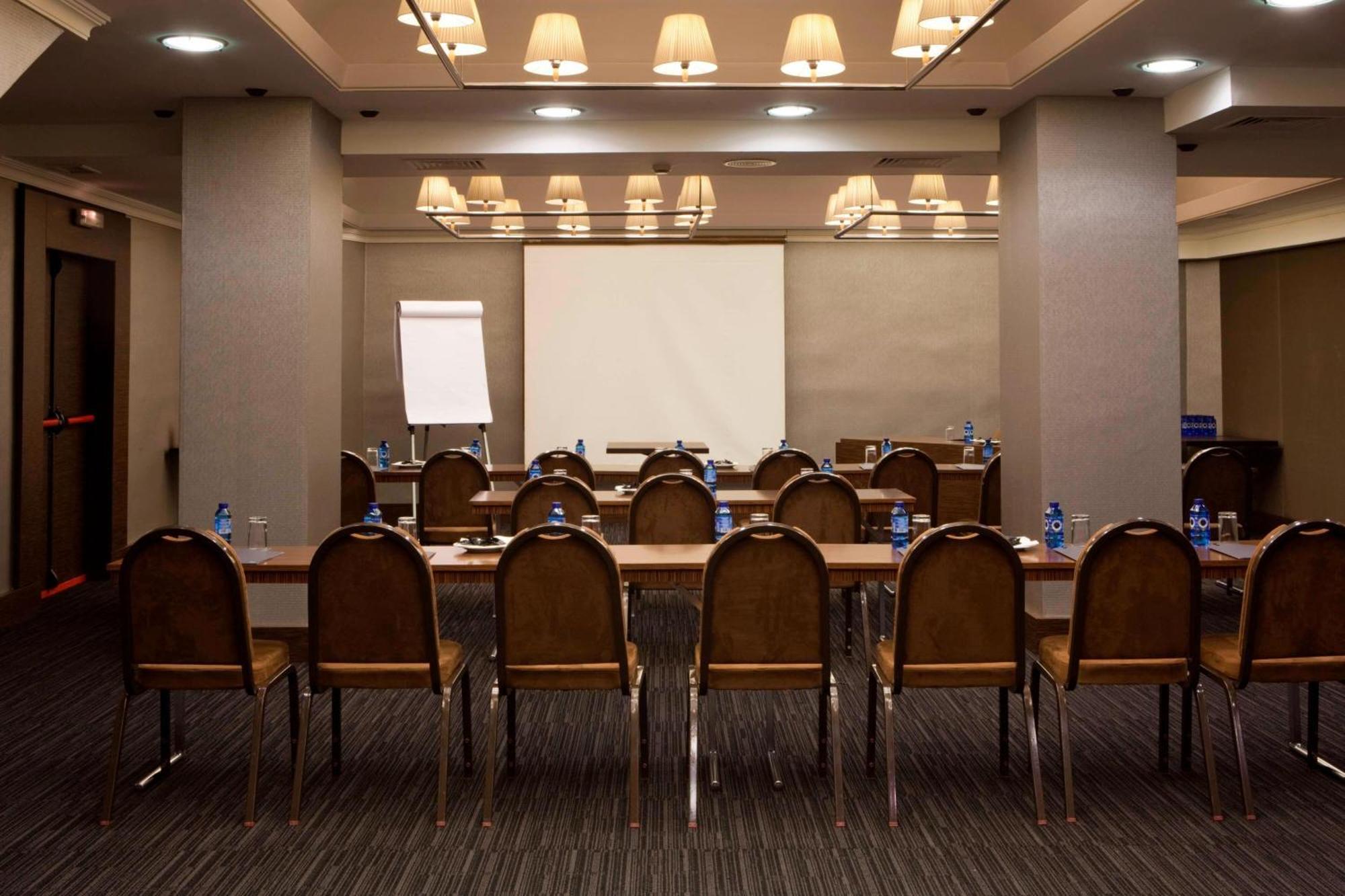 Ac Hotel Carlton Madrid By Marriott — Foto 3
